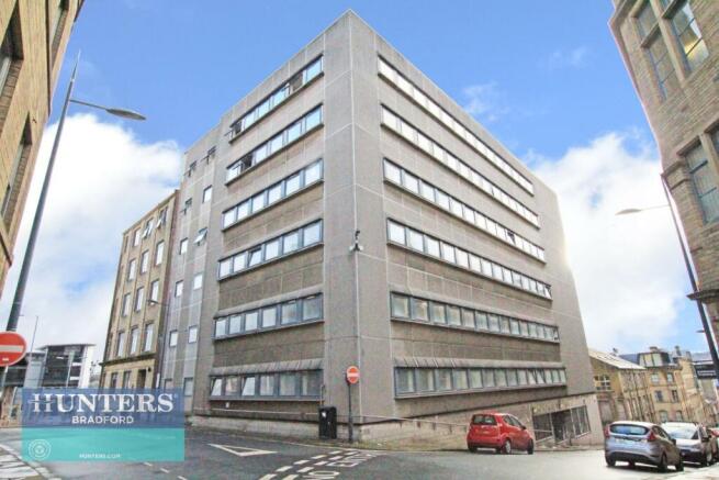 Studio, in Olicana House Chapel Street, £12,000