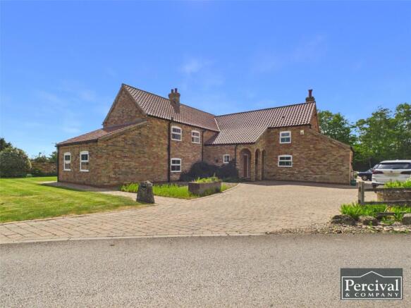 4 bed property, in Abbey Road, £750,000