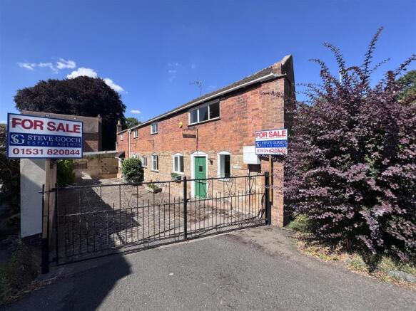 4 bed property, in Church Street, £349,950