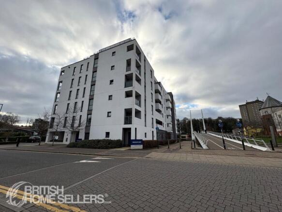 1 bed property, in Wherry Road, £130,000