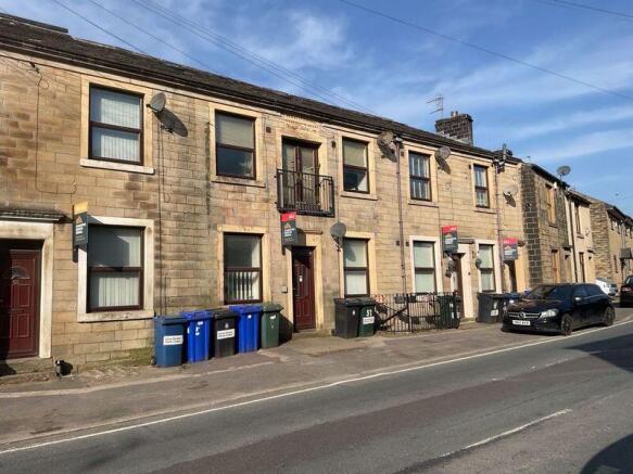 1 bed property, in 57 Market Street, £95,000