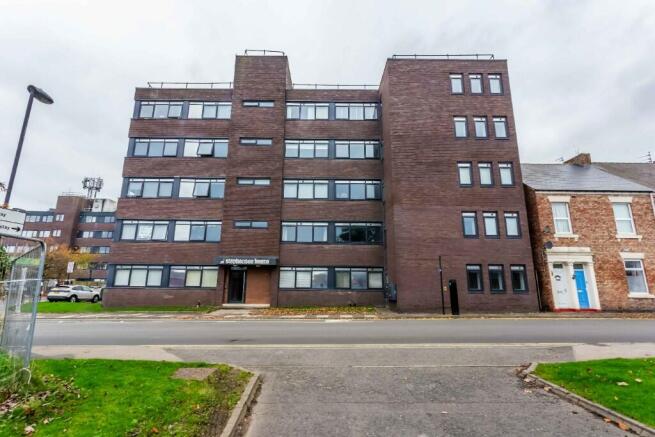 2 bed property, in Stephenson Street, £50,000