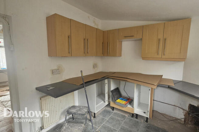 2 bed property, in Edmondes Street, £95,000