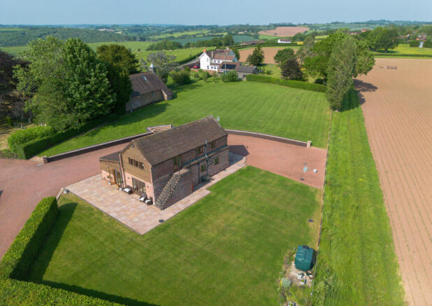 4 bed property, in Bewdley, £775,000
