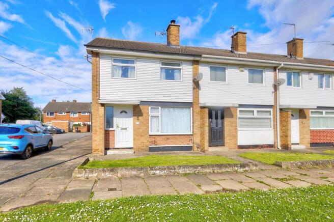 3 bed property, in Burwell Road, £120,000