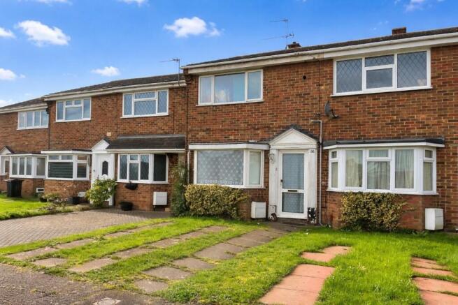 2 bed property, in Seagull Road, £250,000