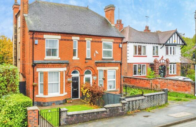 3 bed property, in Burton Road, £375,000