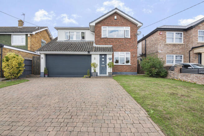 4 bed property, in Tysea Hill, £900,000