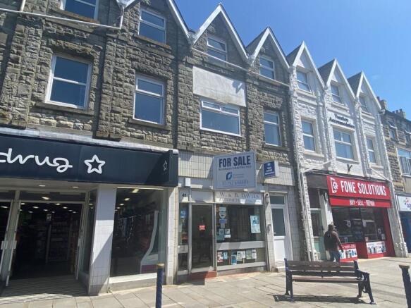 Land, in 41 John Street, £450,000