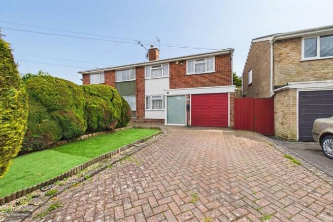 3 bed property, in Arden Close, £339,000