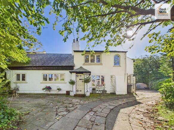 4 bed property, in Back Lane, £525,000