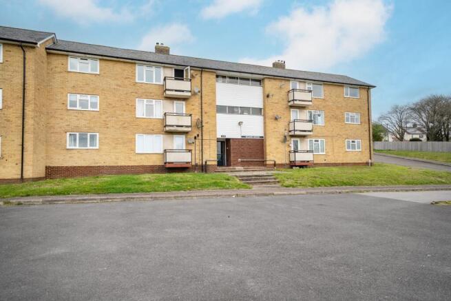 2 bed property, in Wilson House, £149,950