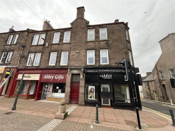 2 bed property, in High Street, £52,000