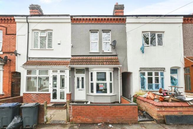 3 bed property, in Pretoria Road, £220,000