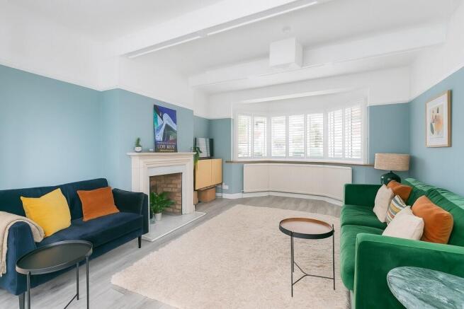 3 bed property, in The Chase, £650,000