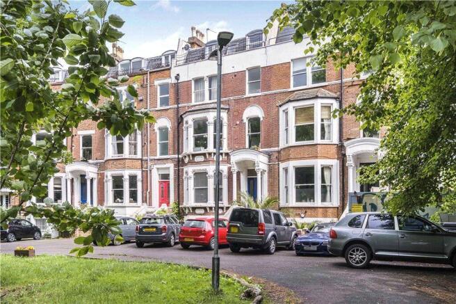 1 bed property, in Flat F, £210,000