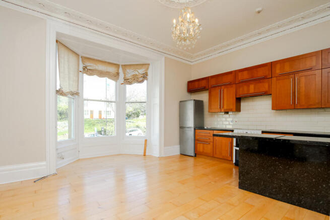 2 bed property, in 89 Cotham Brow, £325,000