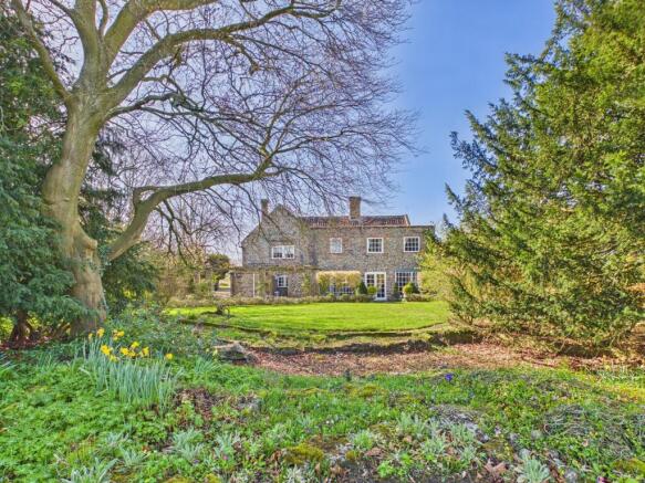 6 bed property, in Wretton Road, £750,000