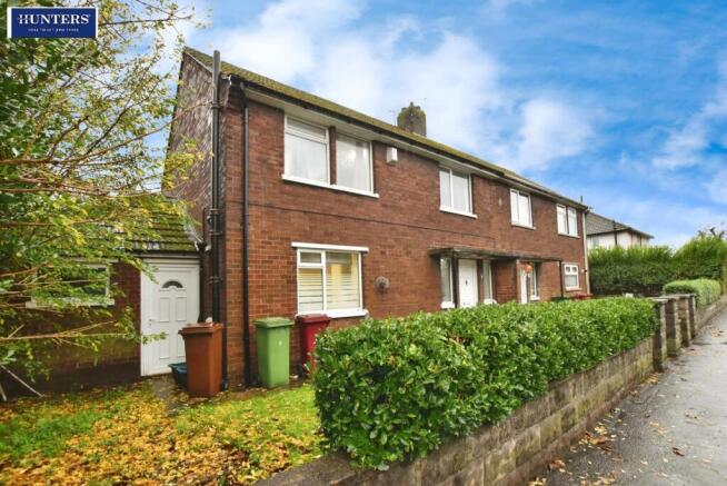 3 bed property, in St. Chads Road, £110,000