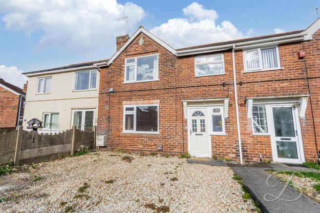 2 bed property, in Mayfield Terrace, £140,000