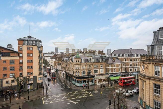 1 bed property, in Pembridge Villas, £899,000