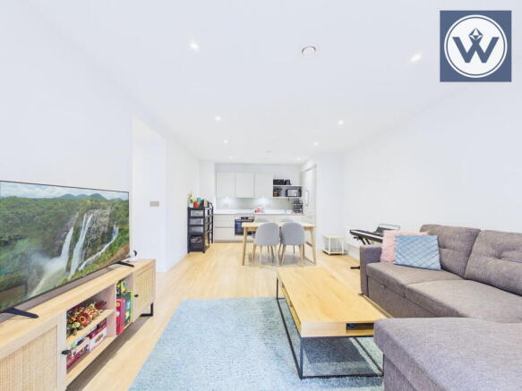 2 bed property, in Carding Building, £390,000