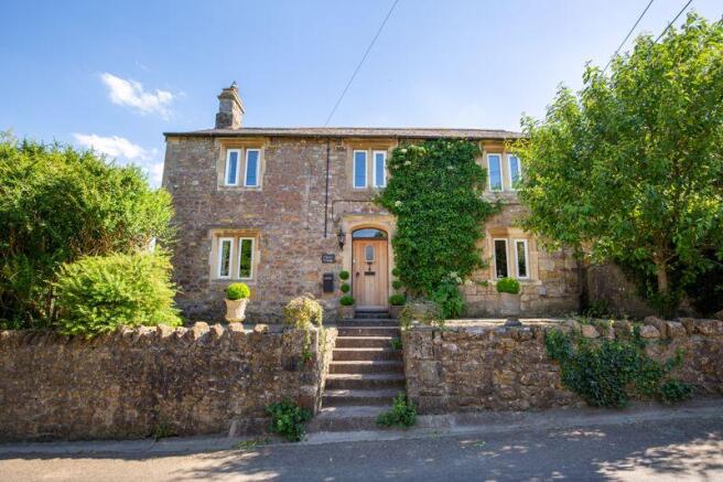 3 bed property, in Westcombe, £795,000