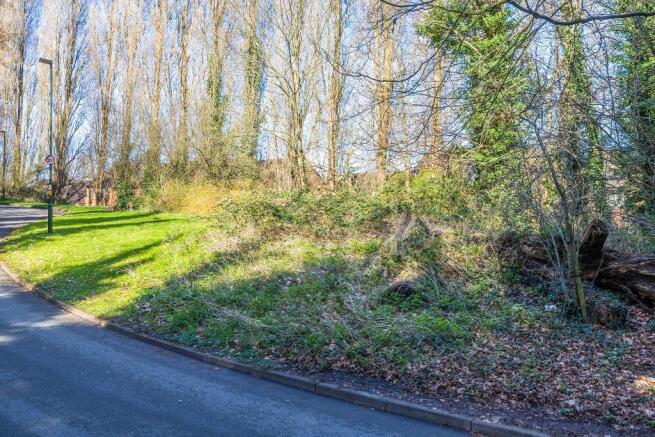 Land, in Sparrey Drive, £290,000