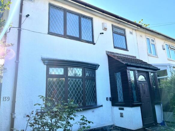 3 bed property, in Aylestone Drive, £220,000