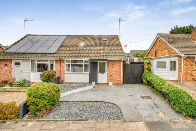3 bed property, in Grosvenor Way, £255,000