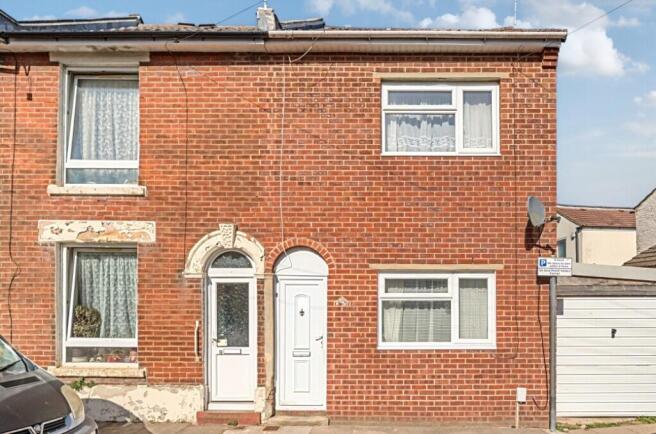 3 bed property, in Forton Road, £190,000