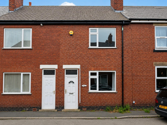 2 bed property, in Gillann Street, £85,000