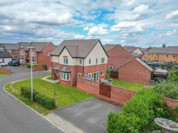 4 bed property, in Millington Drive, £415,000