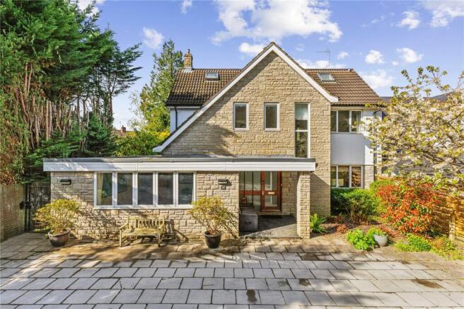 5 bed property, in Pitch & Pay Lane, £1,475,000