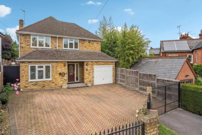 5 bed property, in Kingsway, £945,000