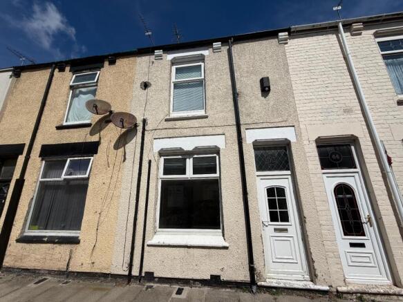3 bed property, in Everett Street, £36,000
