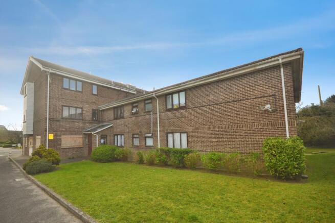 Studio, in Brighton Road, £130,000