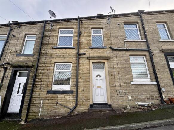 1 bed property, in 13, £77,500