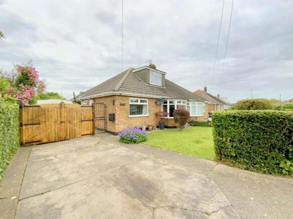 3 bed property, in Baron Avenue, £190,000