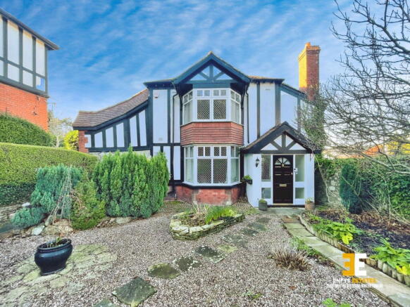 3 bed property, in Roumania Crescent, £375,000