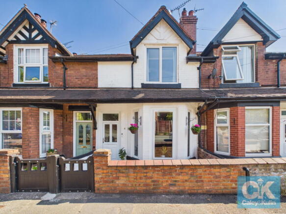 2 bed property, in Herbert Road, £195,000