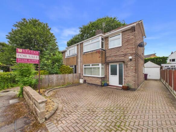 4 bed property, in Stubley Close, £300,000