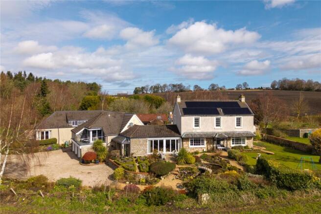 6 bed property, in Ferness House, £775,000
