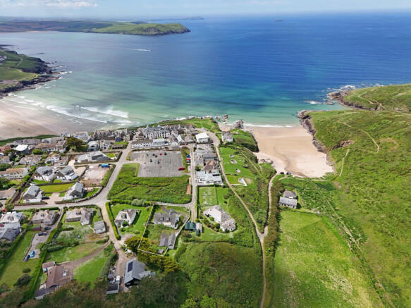 7 bed property, in New Polzeath, £1,100,000