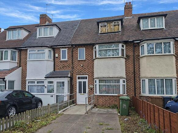 3 bed property, in Gospel Lane, £75,000