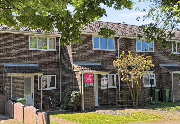 2 bed property, in Wheeldale, £210,000