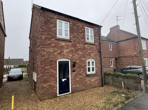 3 bed property, in 91A Bourne Road, £80,000