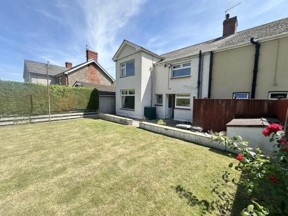 3 bed property, in Tump Lane, £350,000