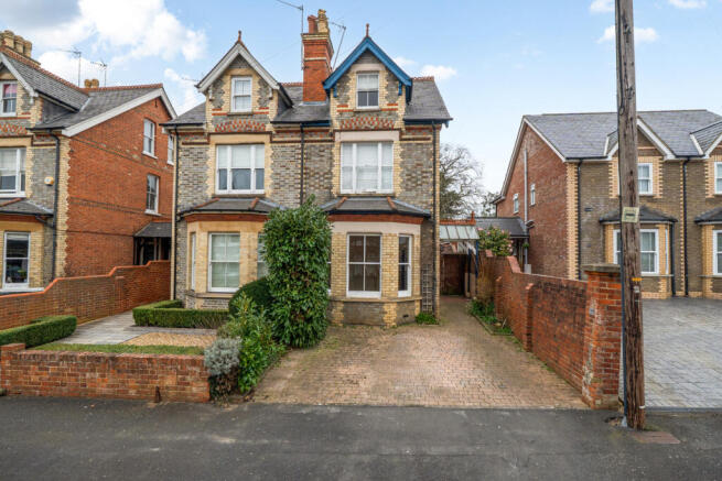 5 bed property, in Mansfield Road, £630,000