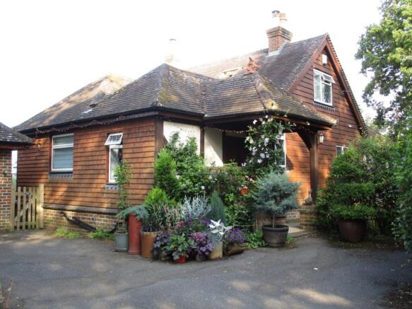 3 bed property, in Redbrook Street, £700,000